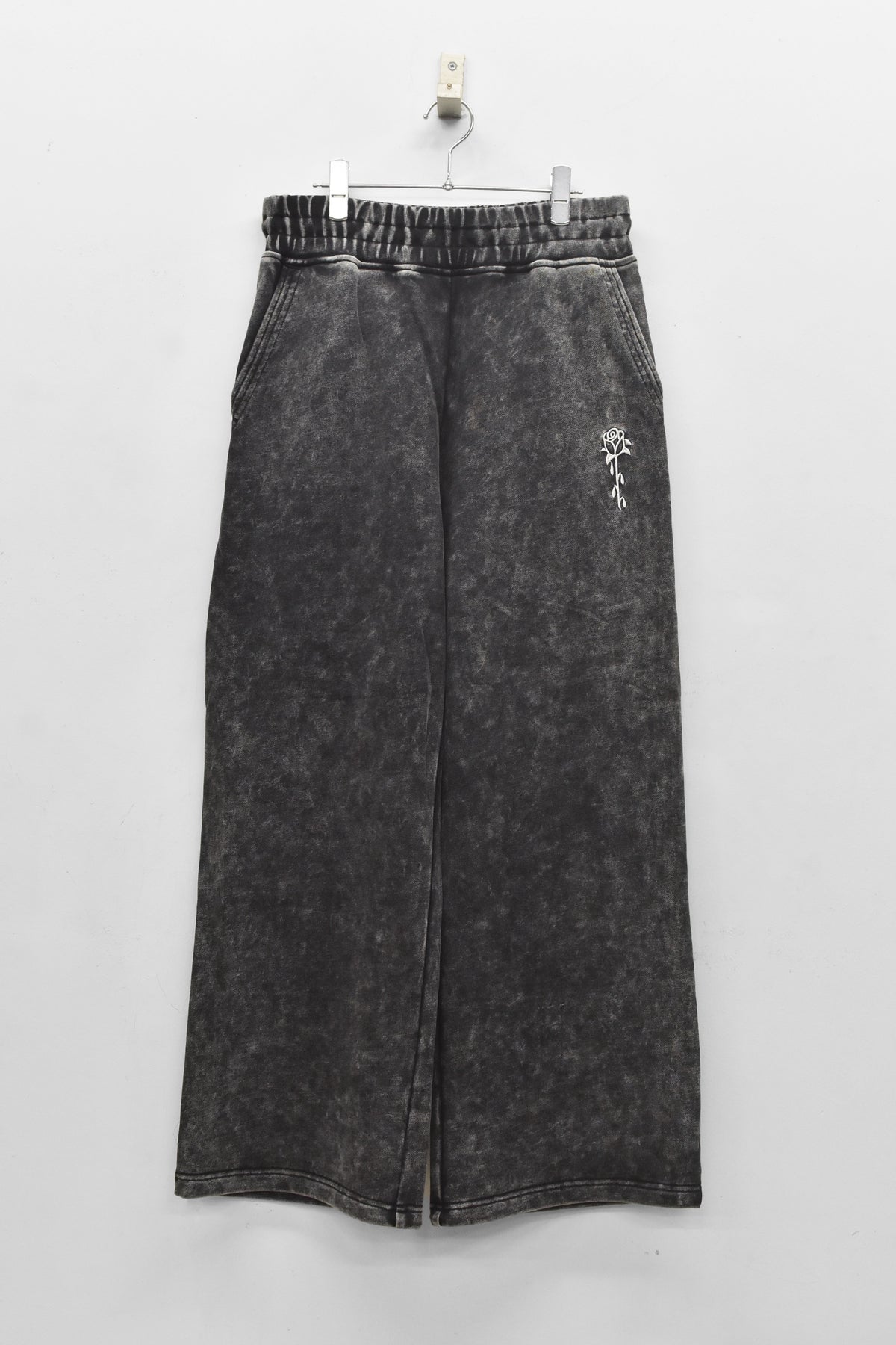 【ご予約商品】RANDOM BLEACH SWEAT PANTS