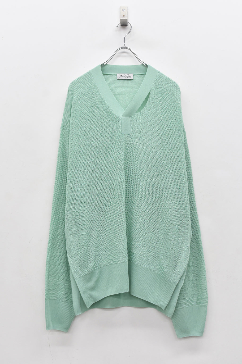【ご予約商品】COMMANDO V NECK PULLOVER