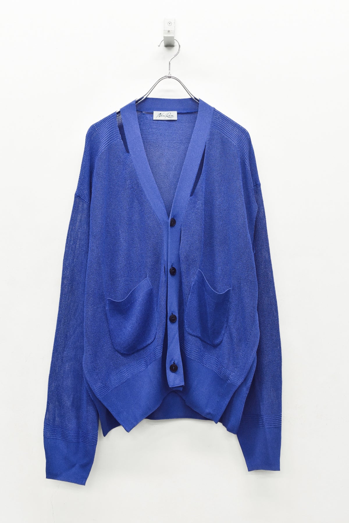【ご予約商品】COMMANDO V NECK CARDIGAN