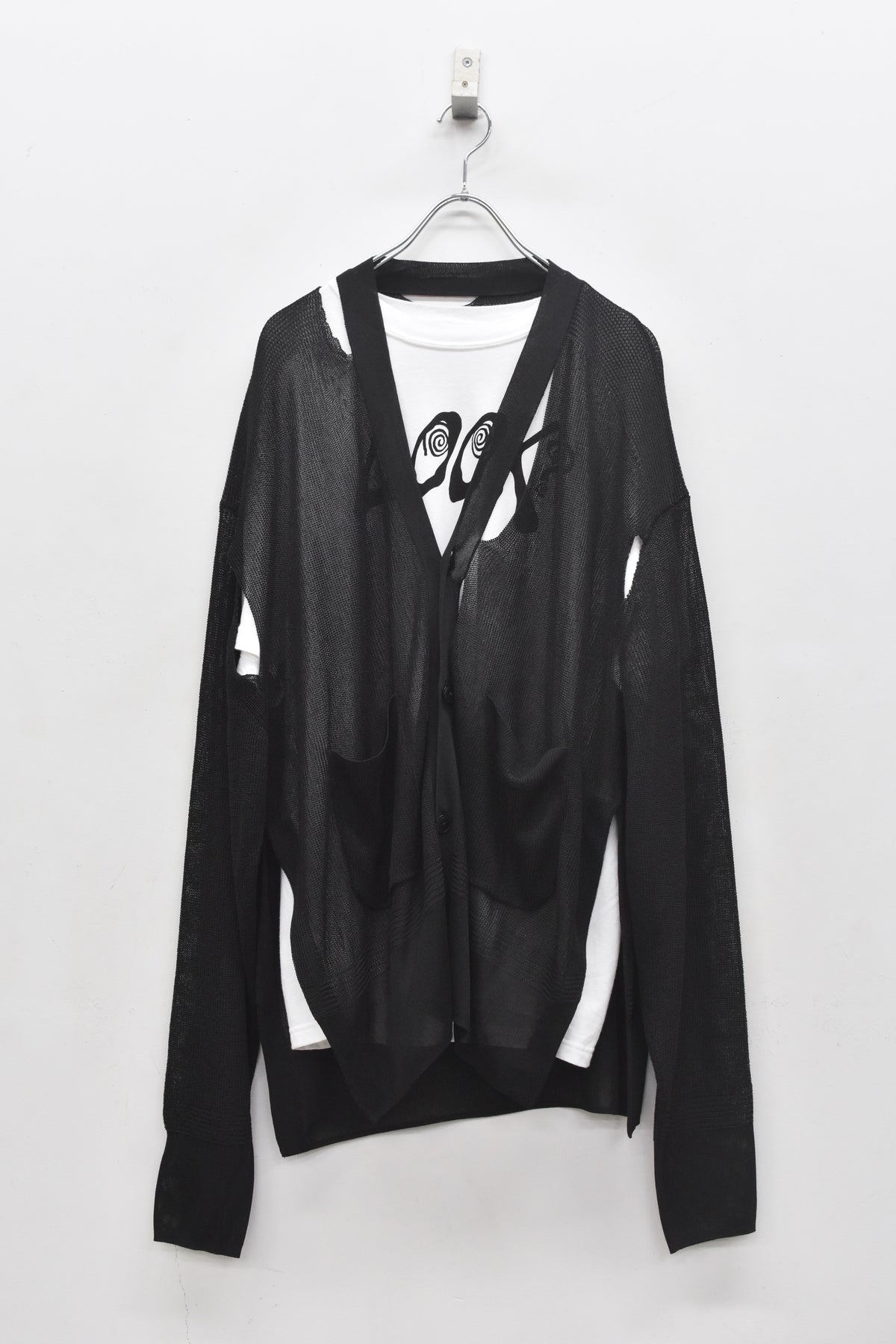 【ご予約商品】COMMANDO V NECK CARDIGAN