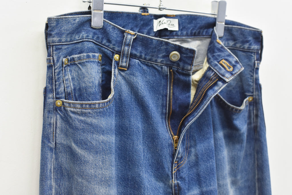 【ご予約商品】MIDDLE FIT FLARE PANTS (Distressed finish）