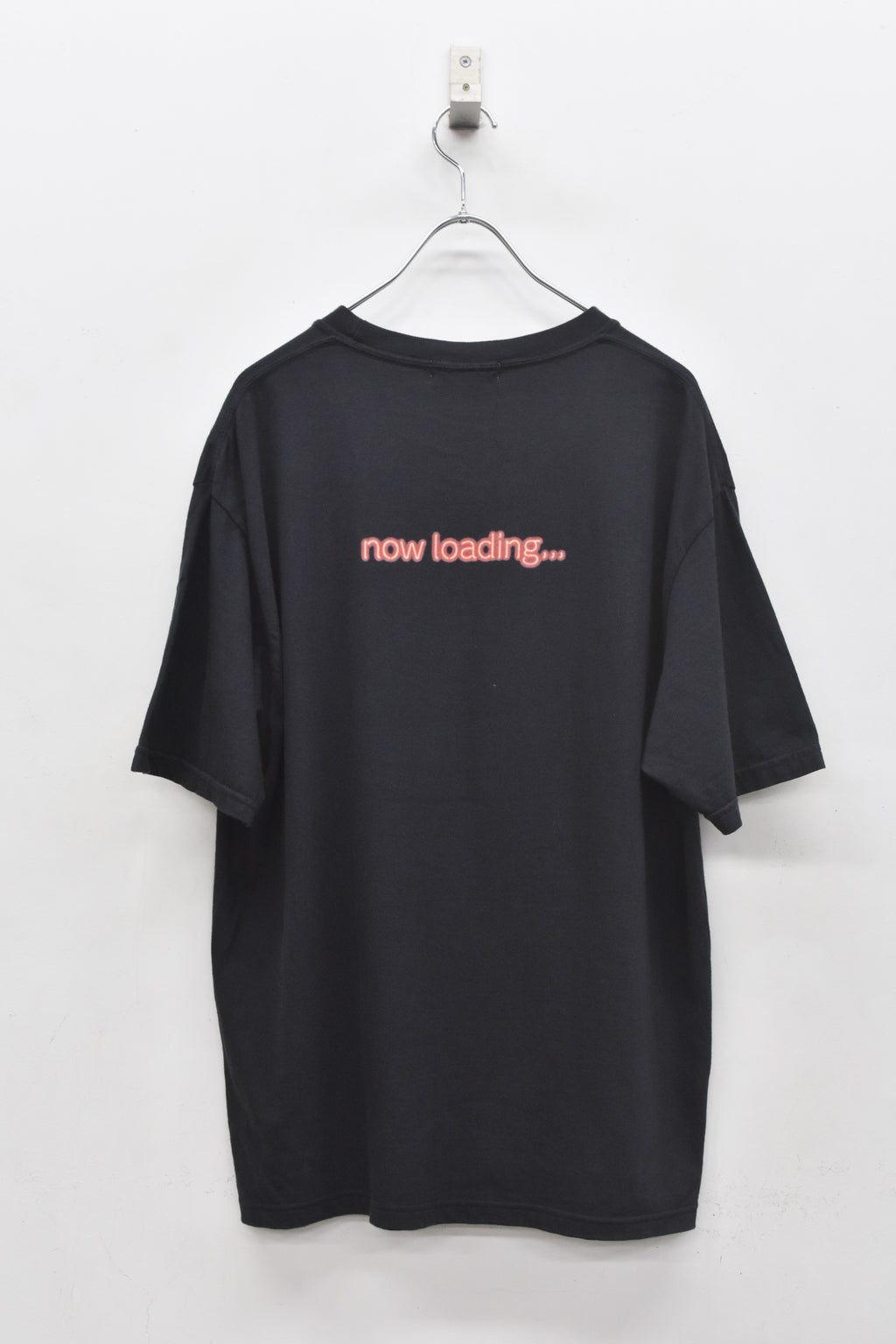 【ご予約商品】HUGE Tee
