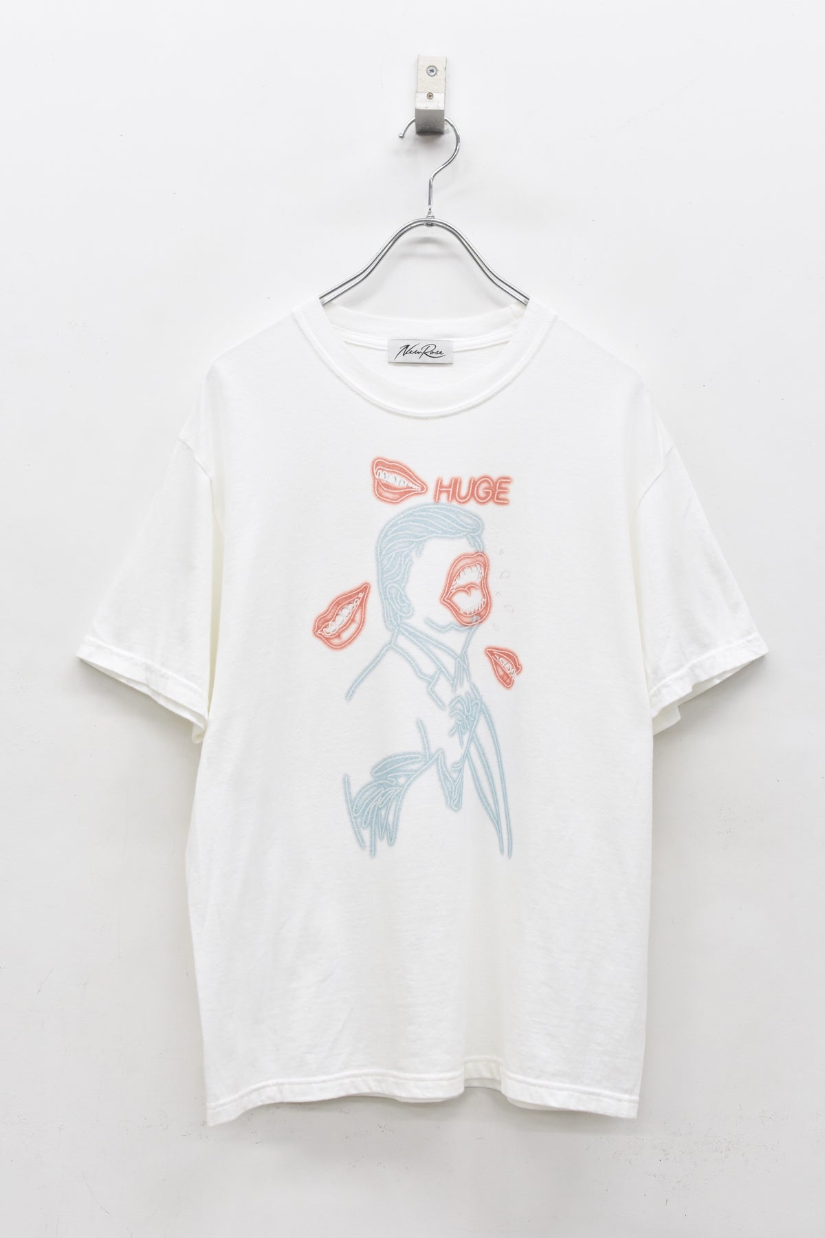 【ご予約商品】HUGE Tee