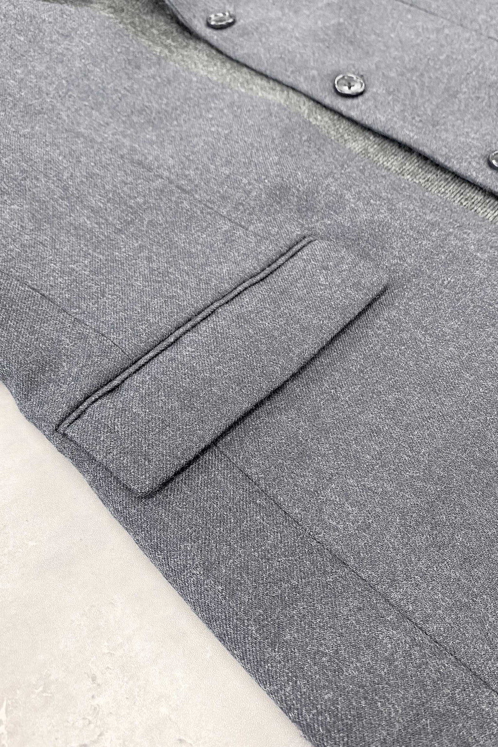 【NEW】　WOOL SERGE ASYMMETRY LAPEL JK / Lining all-over print