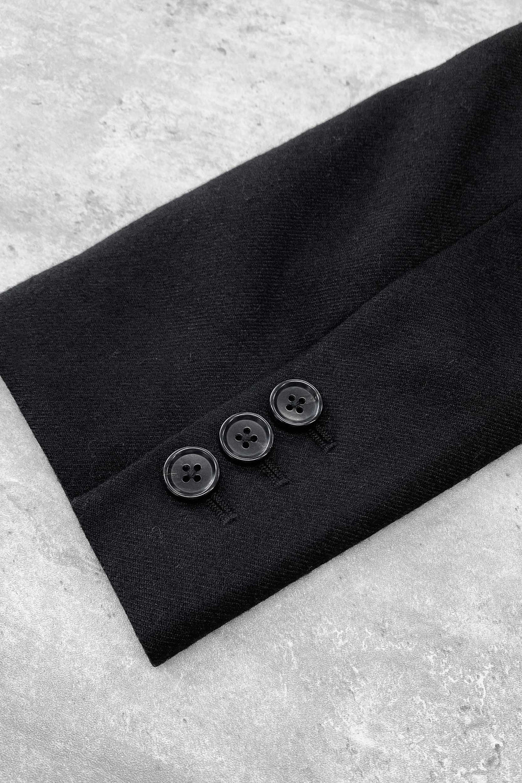【NEW】　WOOL SERGE ASYMMETRY LAPEL JK / Lining all-over print