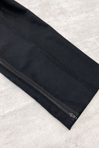 【NEW】　WOOL SERGE PLEATED HEM ZIP TROUSERS