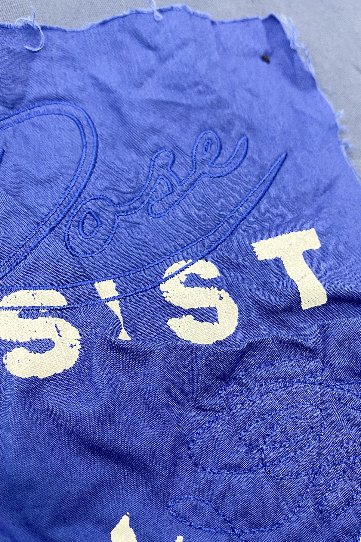 EMBROIDERY WRINKLEWORK LONG-SLEEVE Tee/ print