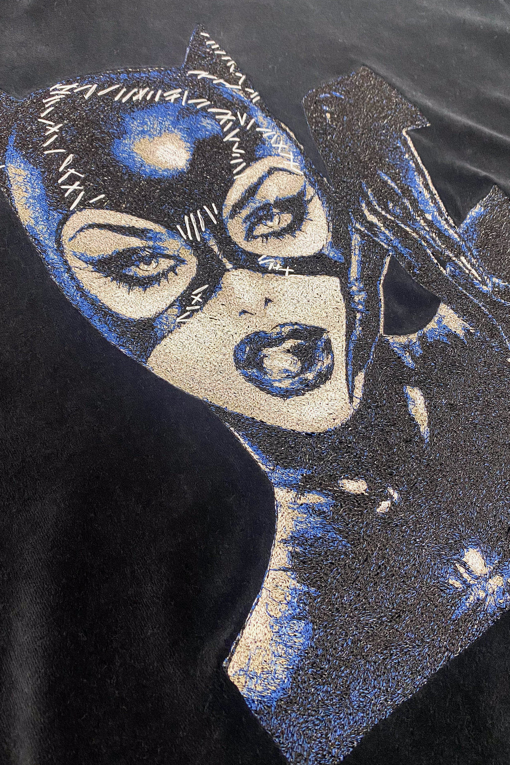 【NEW】　CATWOMAN PHOTOSTITCH HOODIE /VELOR
