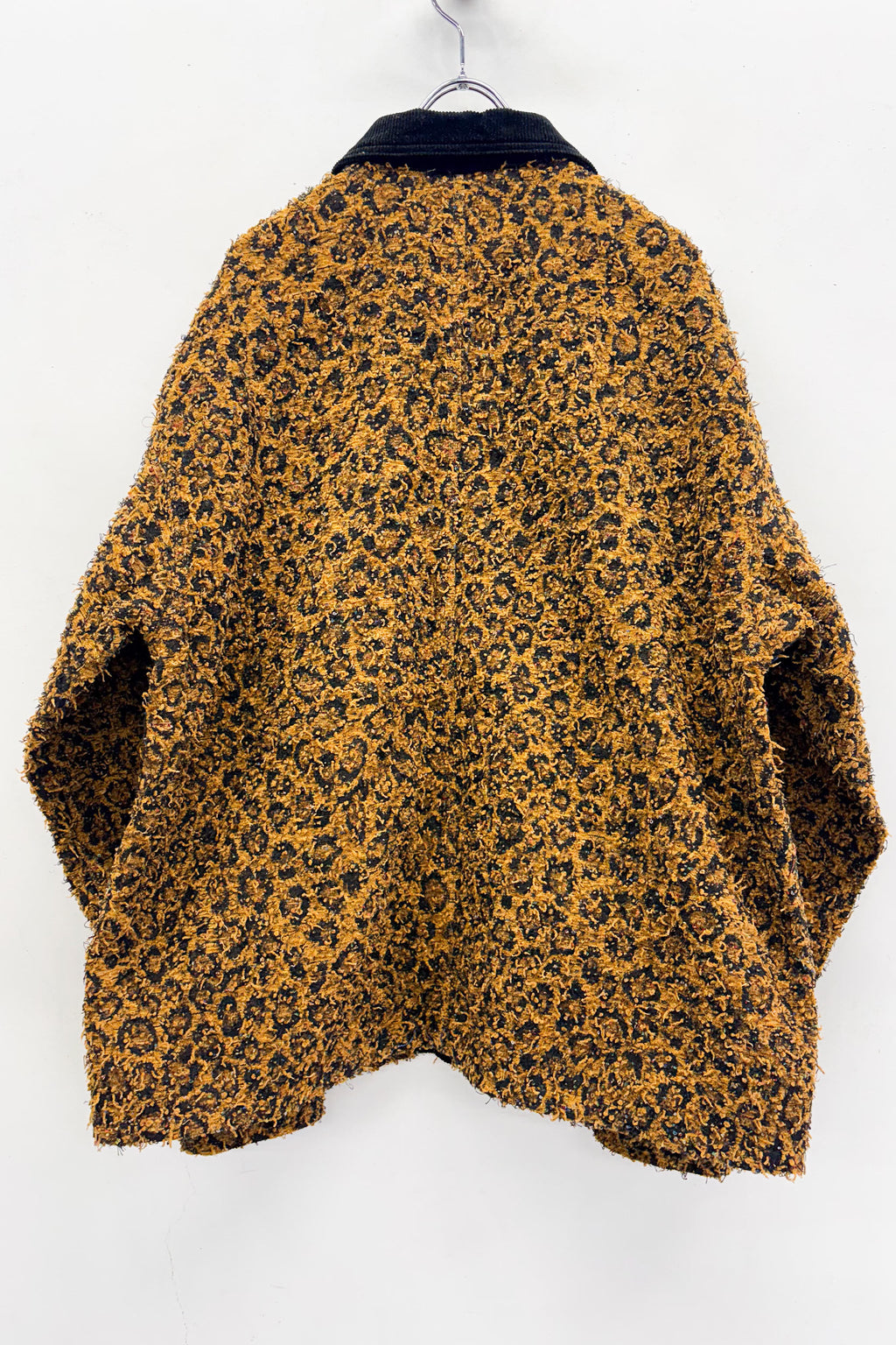 【NEW】　LEOPARD JACQUARD NEEDLE PUNCH CHORE JACKET
