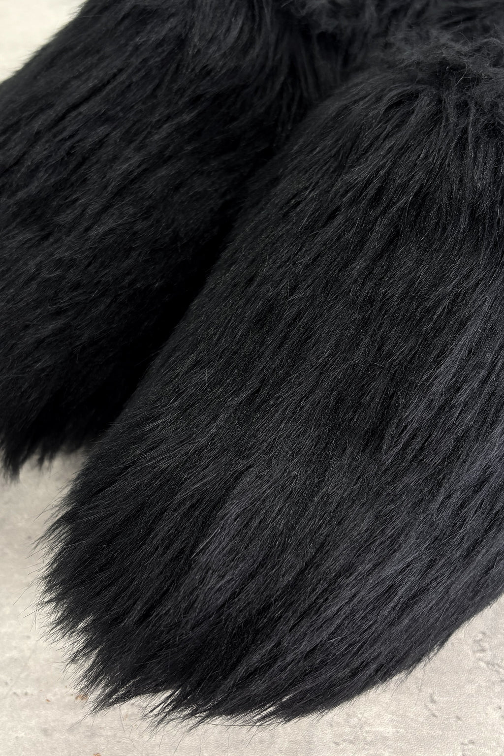 【NEW】　ANIMAL FUR SHOES