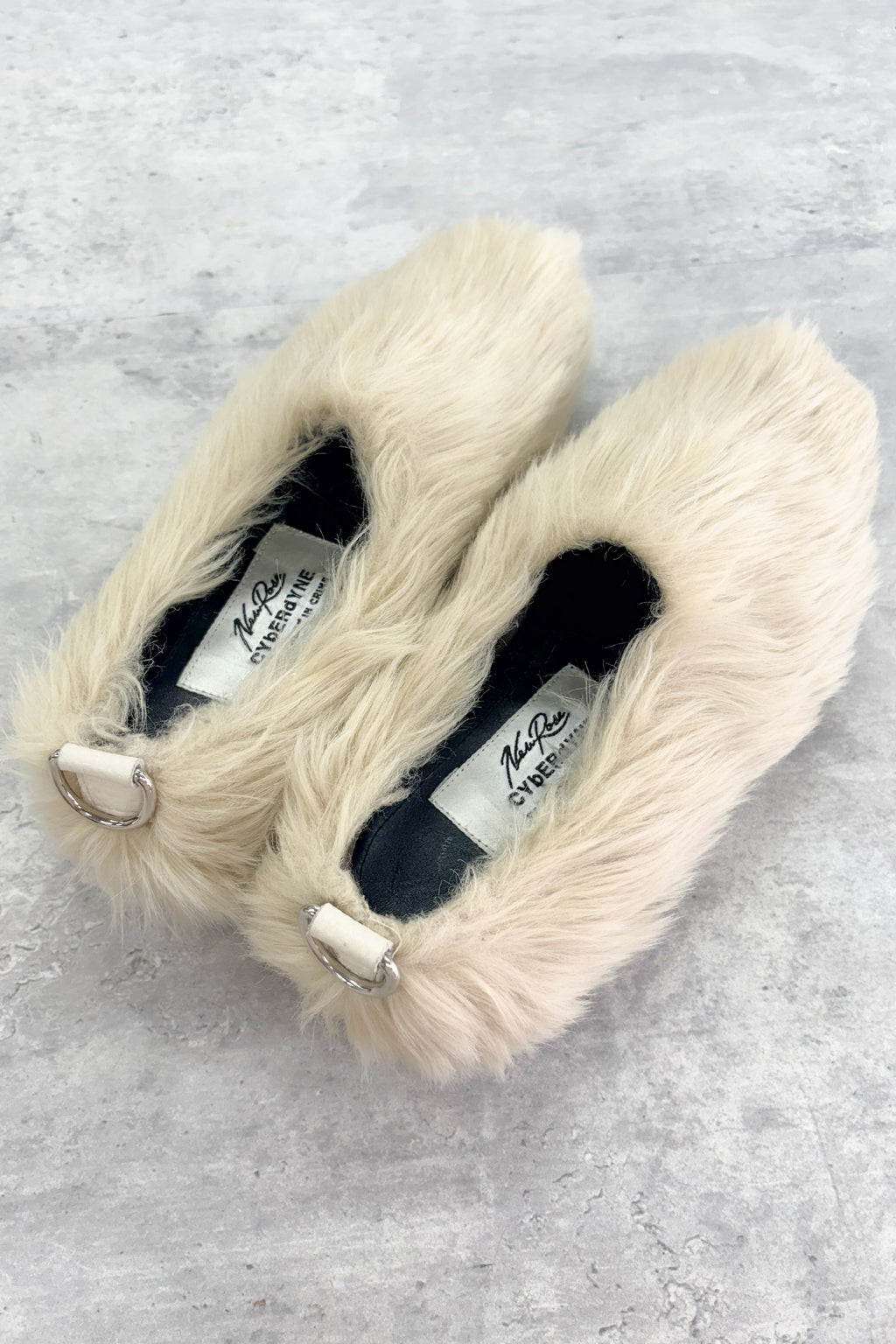 【NEW】　ANIMAL FUR SHOES