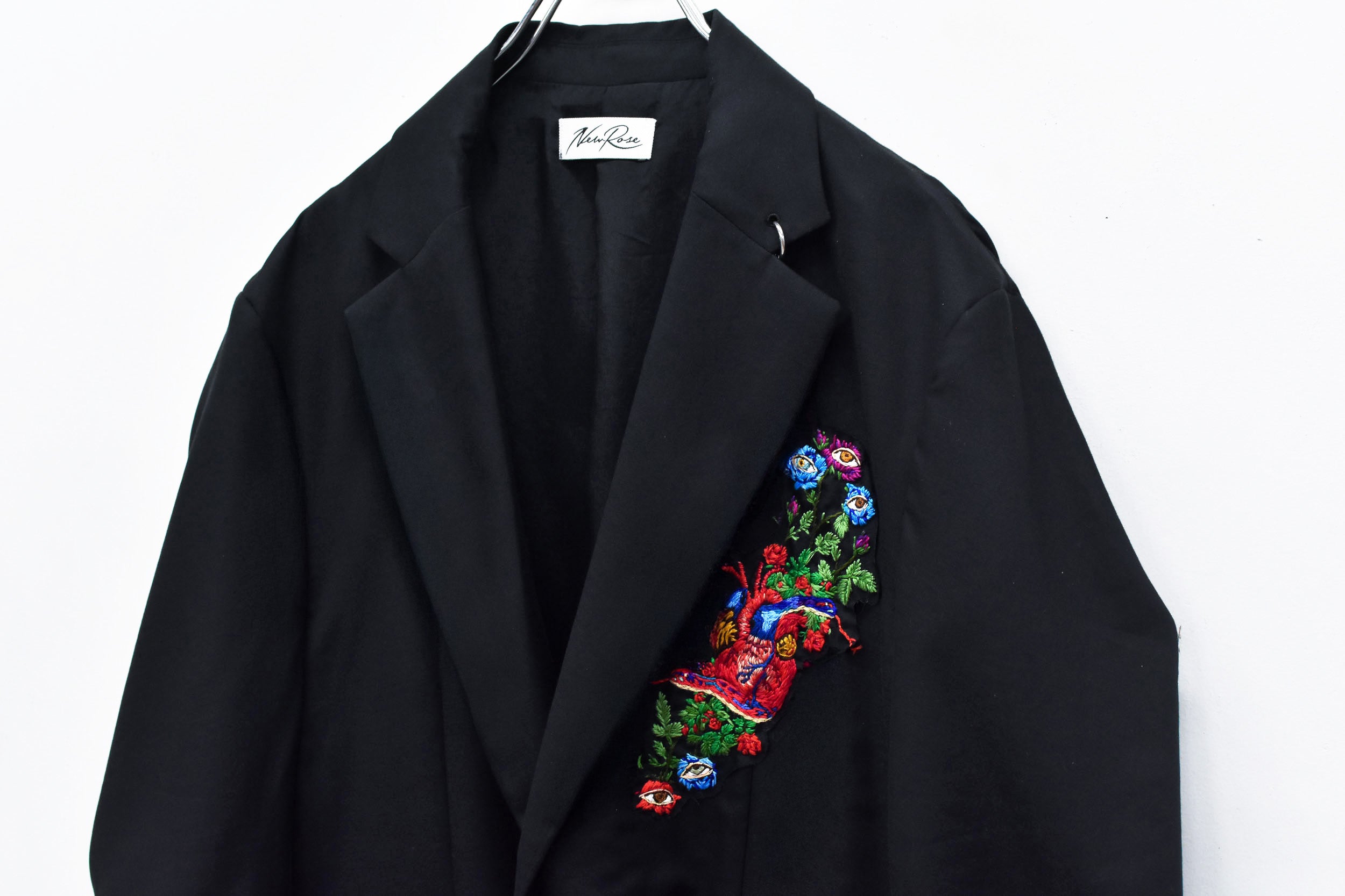Tuck Sleeve Jacket / hand embroidery