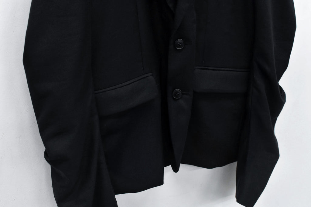 Tuck Sleeve Jacket / hand embroidery