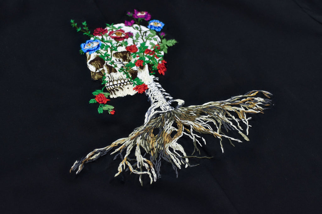 Tuck Sleeve Jacket / hand embroidery