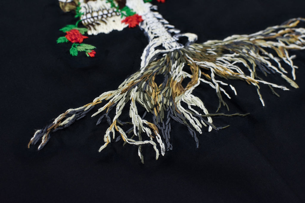 Tuck Sleeve Jacket / hand embroidery