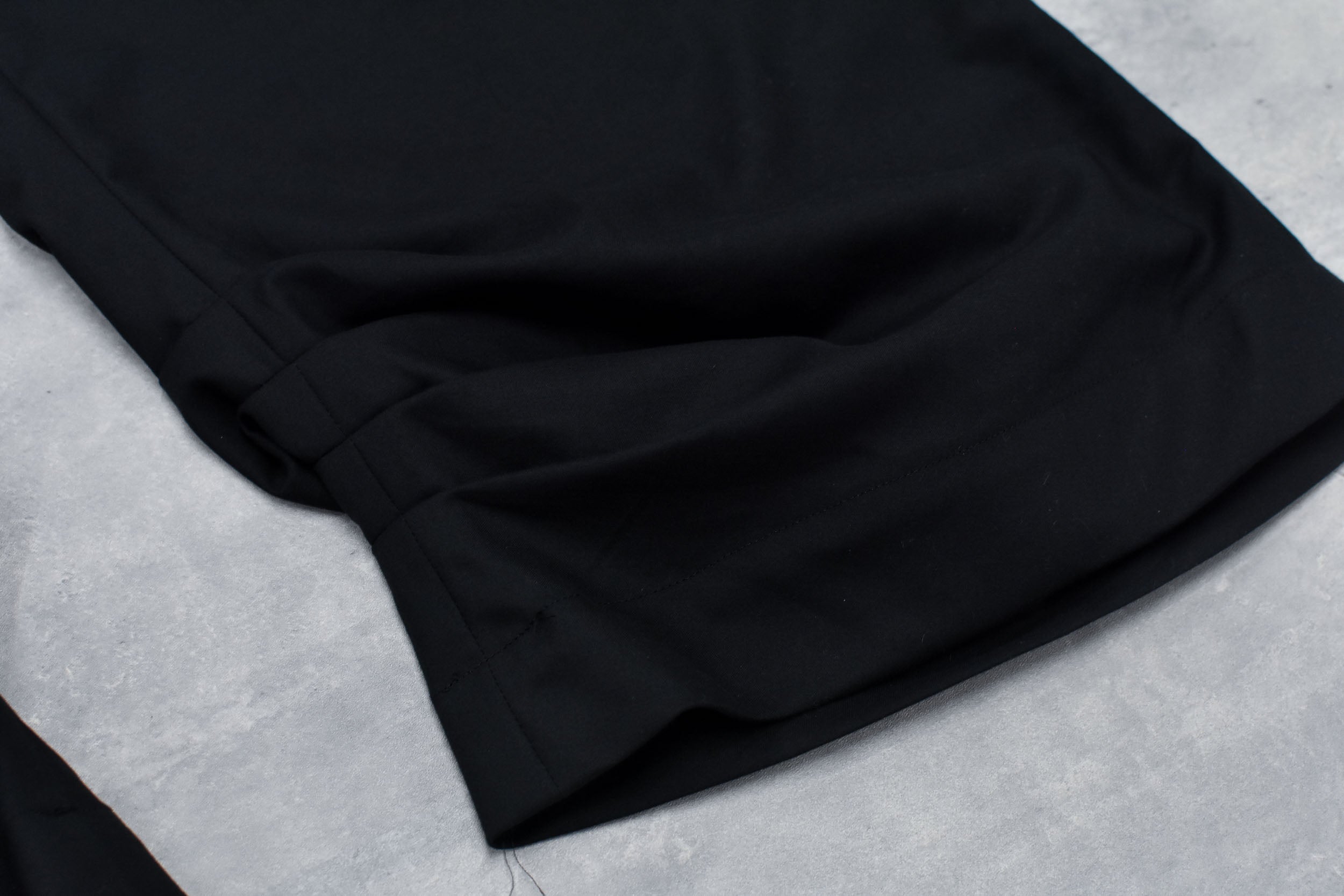 Tuck Hem Pants / hand embroidery