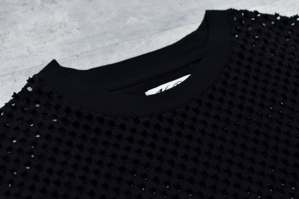 Punched Fabric Side Pocket T-shirt