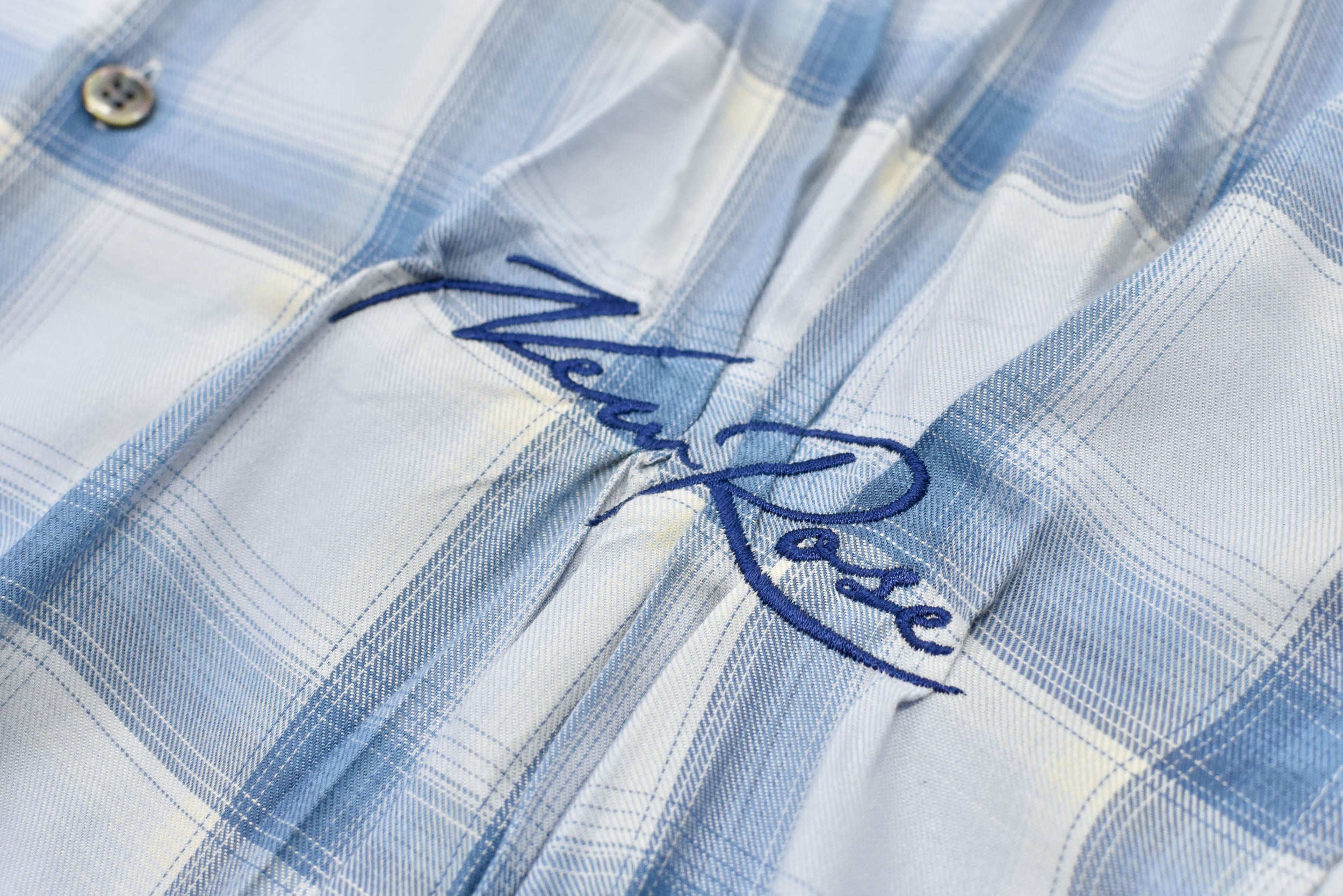Embroidery Wrinklework Long-sleeve Shirt