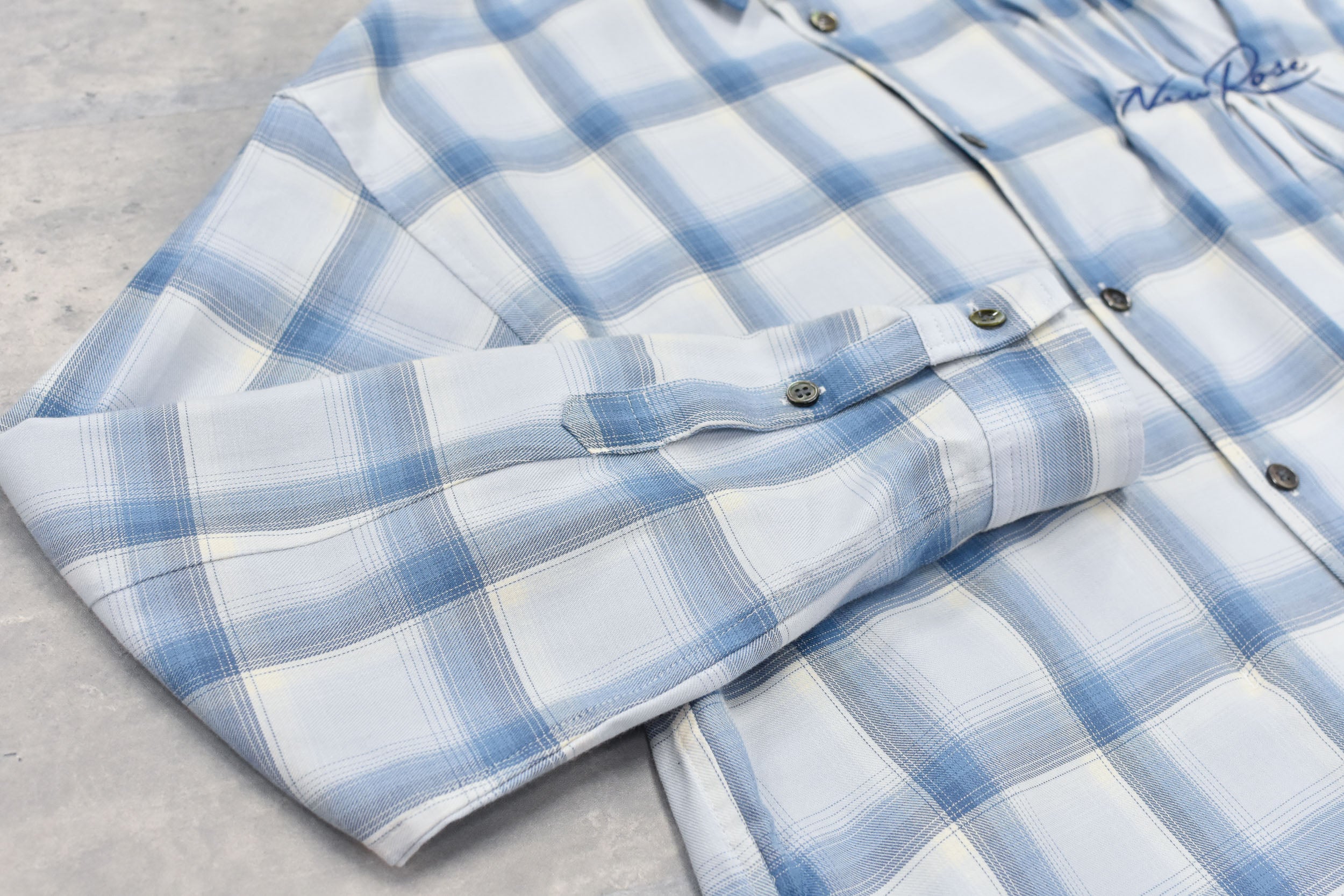 Embroidery Wrinklework Long-sleeve Shirt