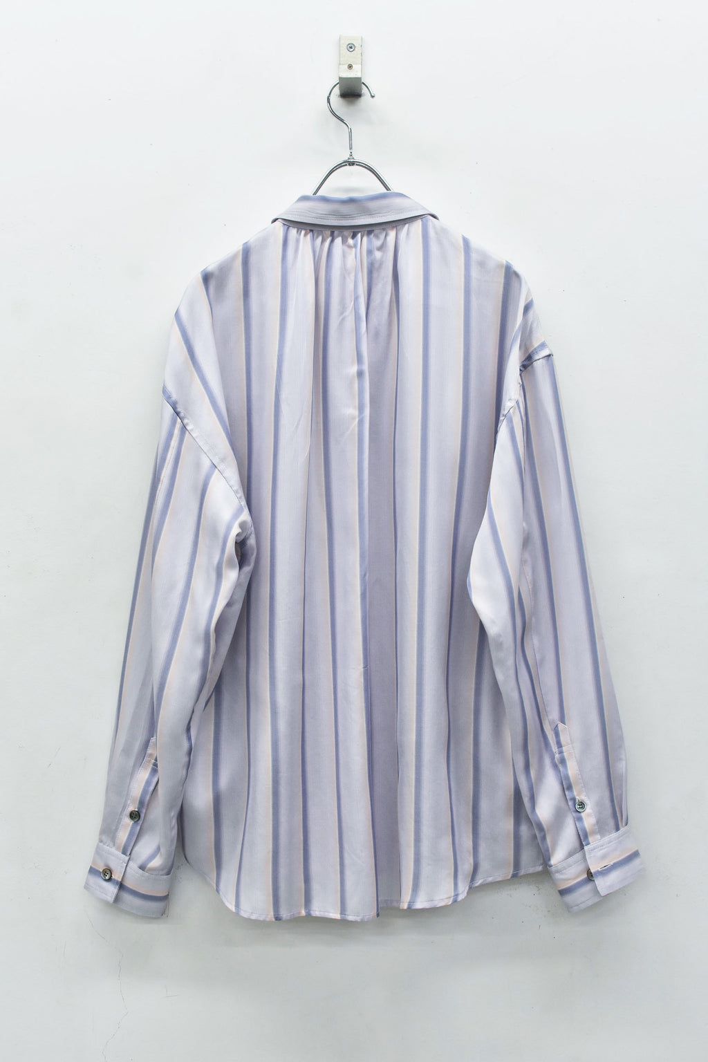 Embroidery Wrinklework Long-sleeve Shirt