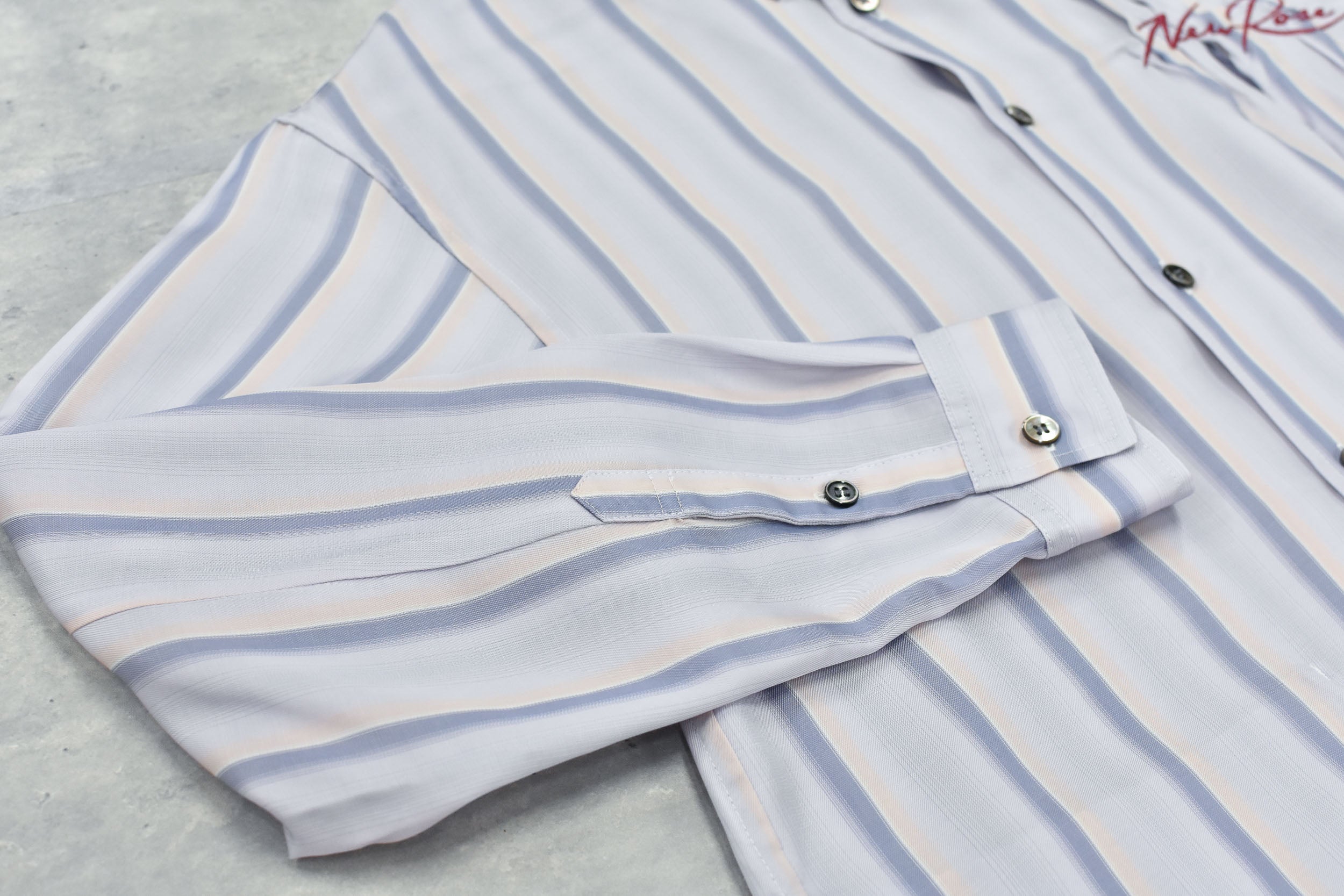 Embroidery Wrinklework Long-sleeve Shirt