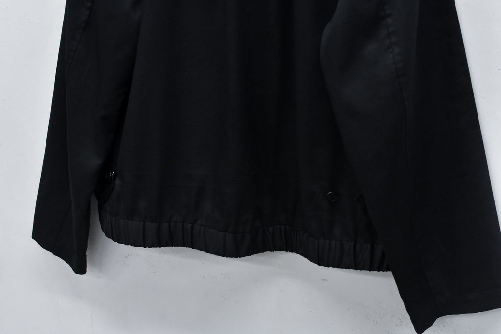 Embroidery Wrinklework Blouson