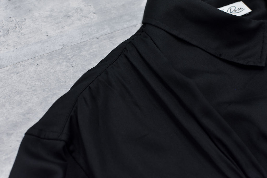Embroidery Wrinklework Blouson