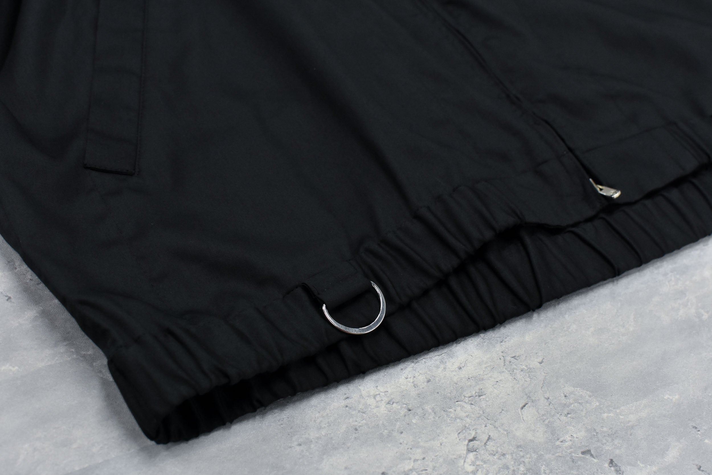 Embroidery Wrinklework Blouson
