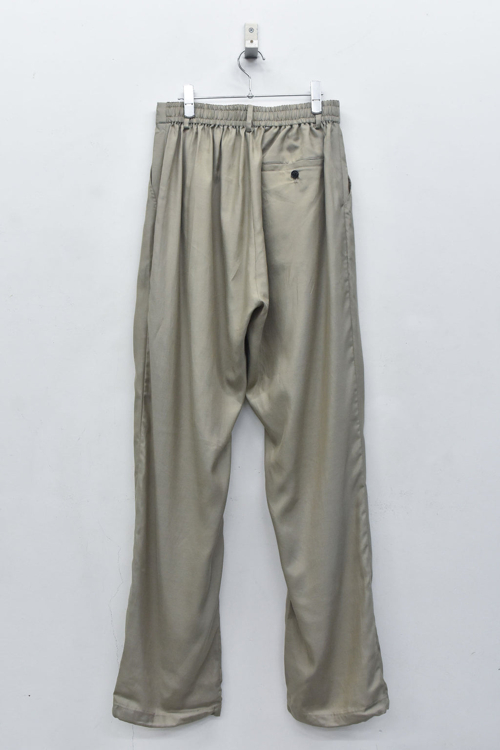 Embroidery Wrinklework Tuck Pants