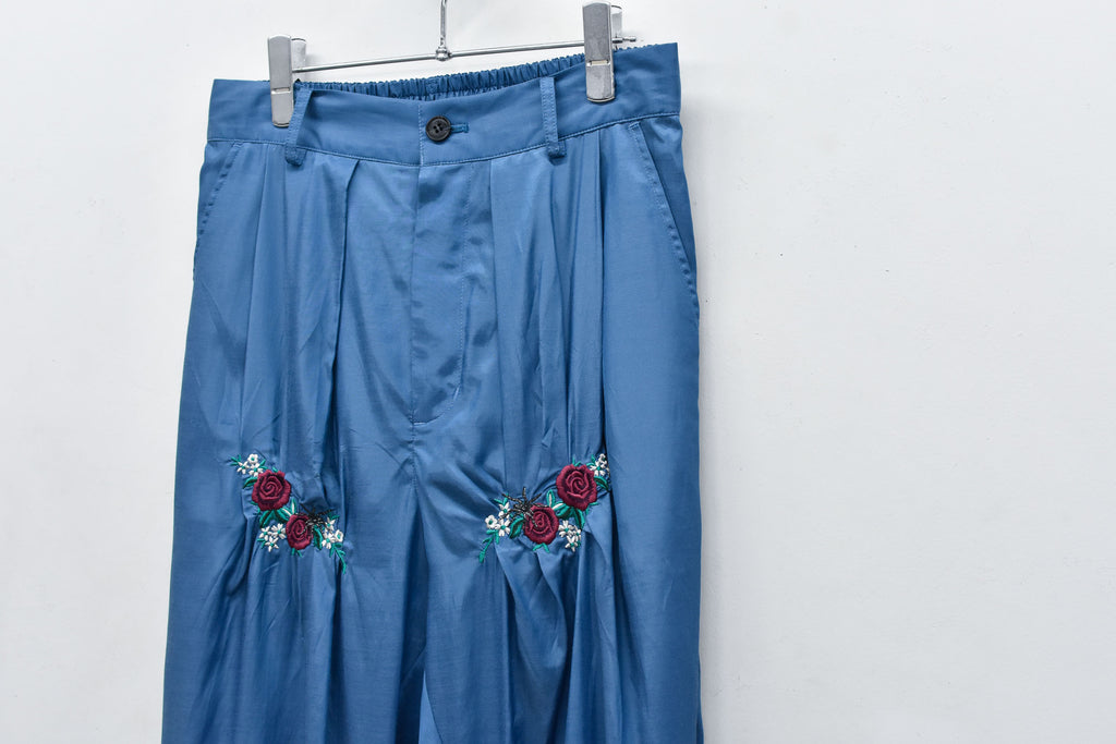 Embroidery Wrinklework Tuck Pants