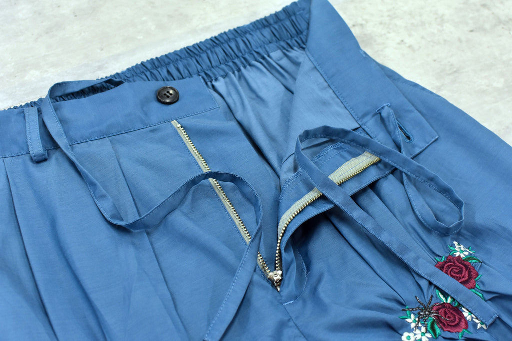 Embroidery Wrinklework Tuck Pants