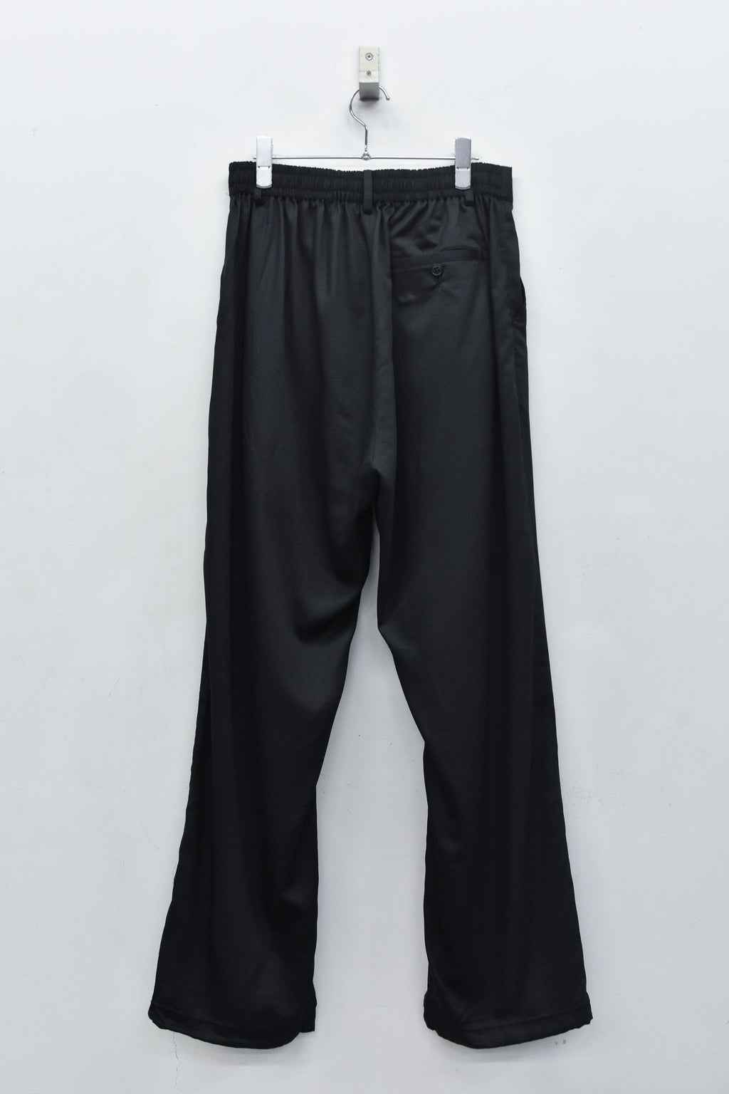 Embroidery Wrinklework Tuck Pants
