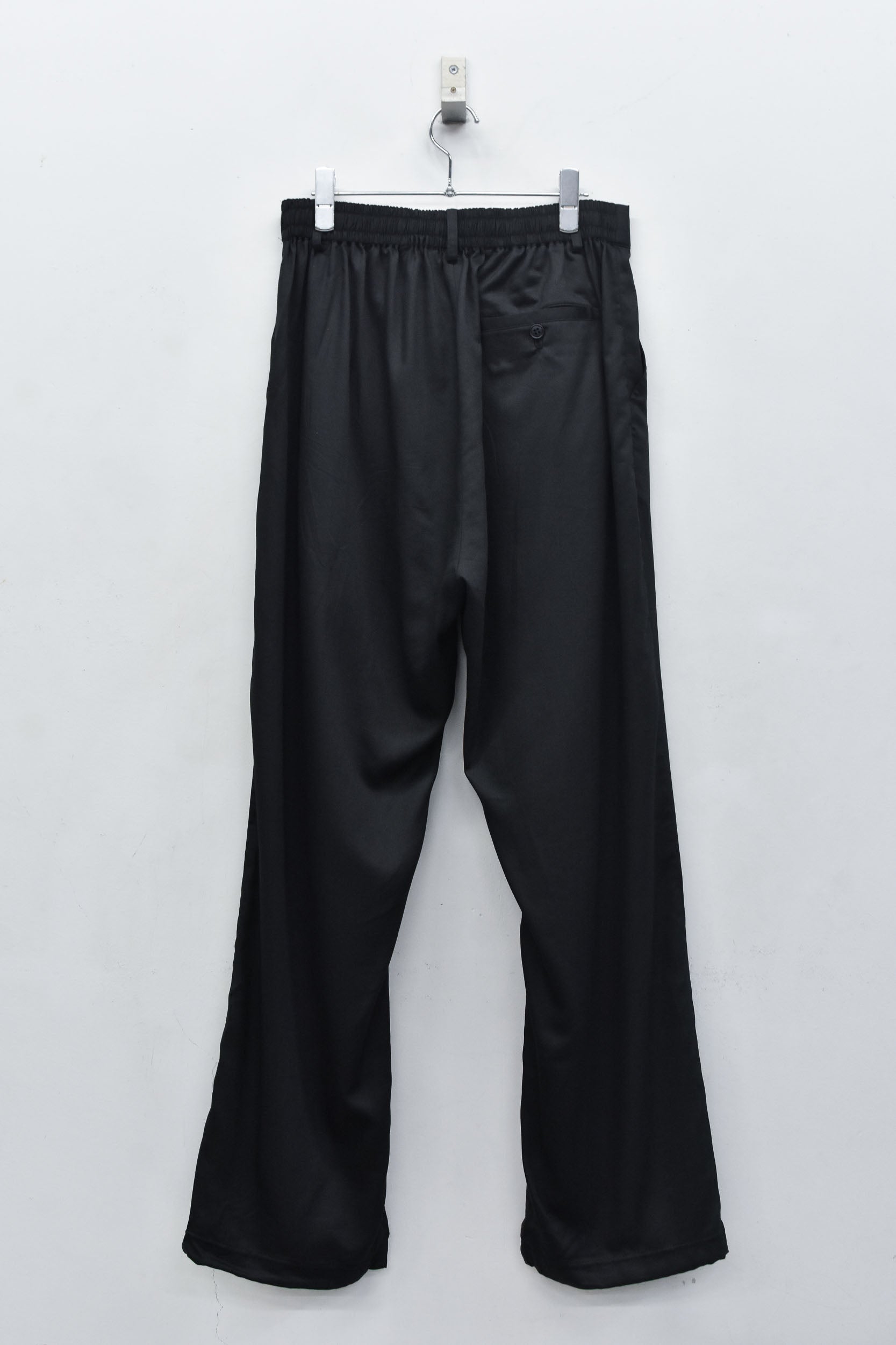 Embroidery Wrinklework Tuck Pants