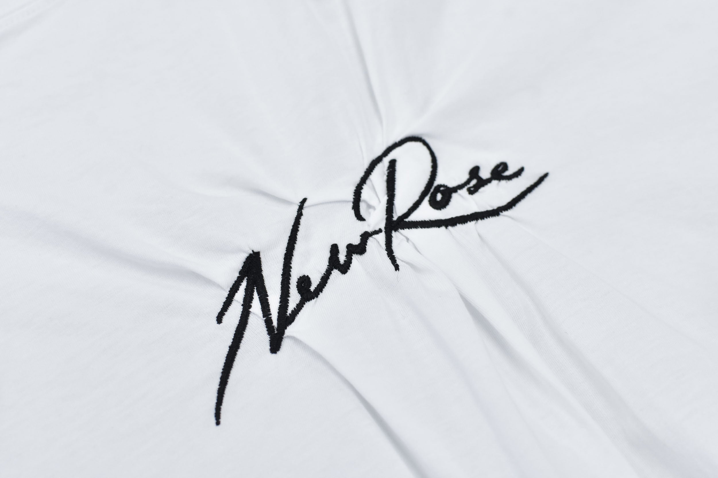 Embroidery Wrinklework T-shirt