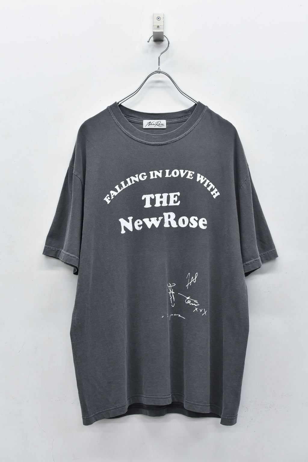 NewRose T-shirt