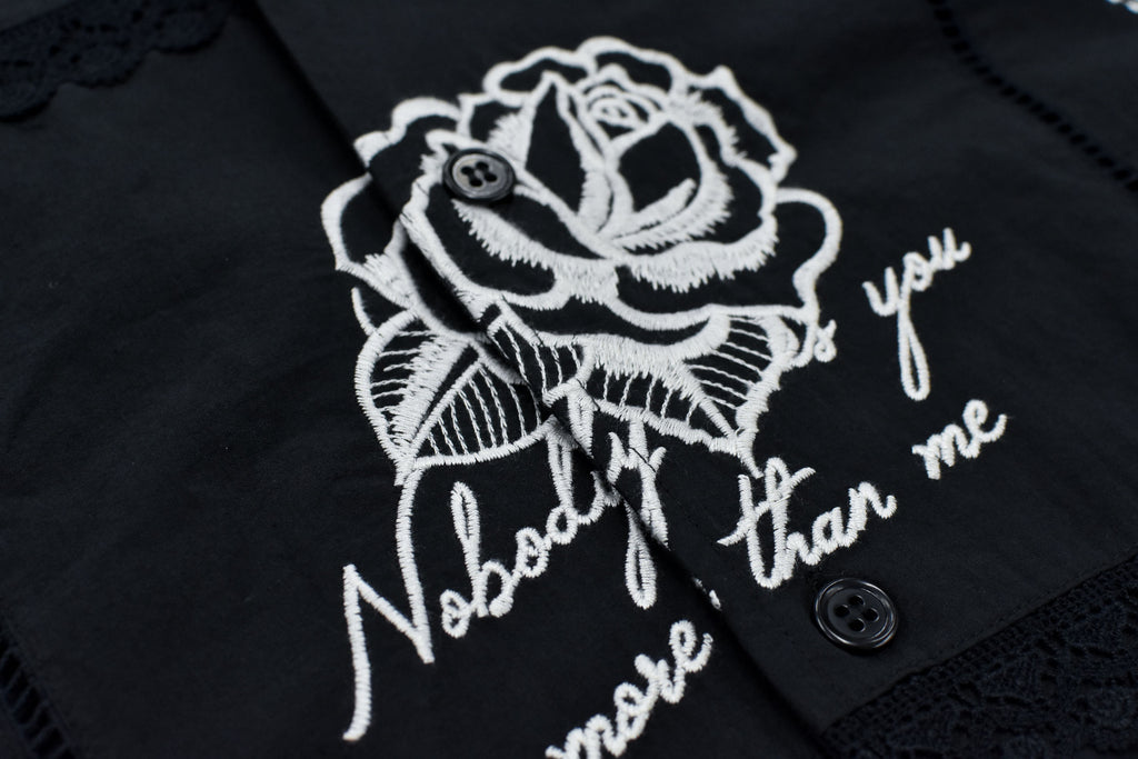 Ladder Race×Embroidery Jacket