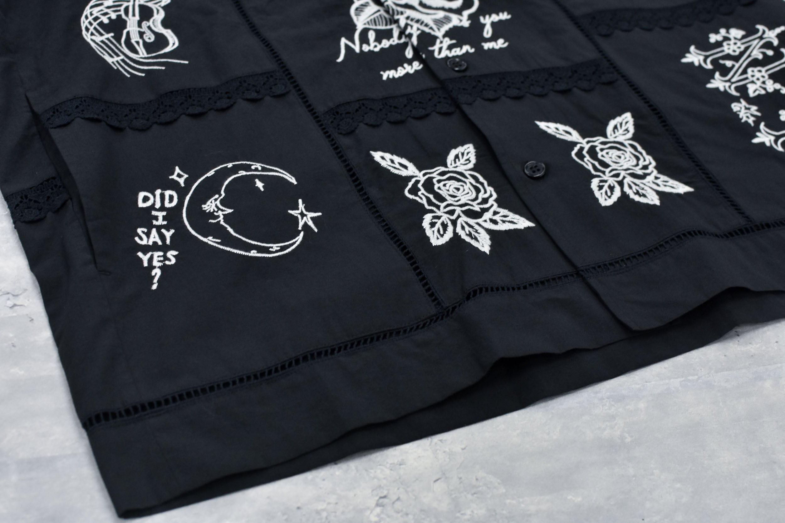 Ladder Race×Embroidery Jacket