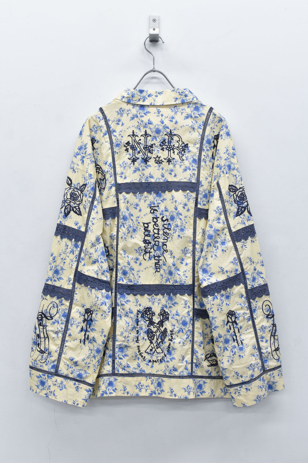 Ladder Race×Embroidery Jacket
