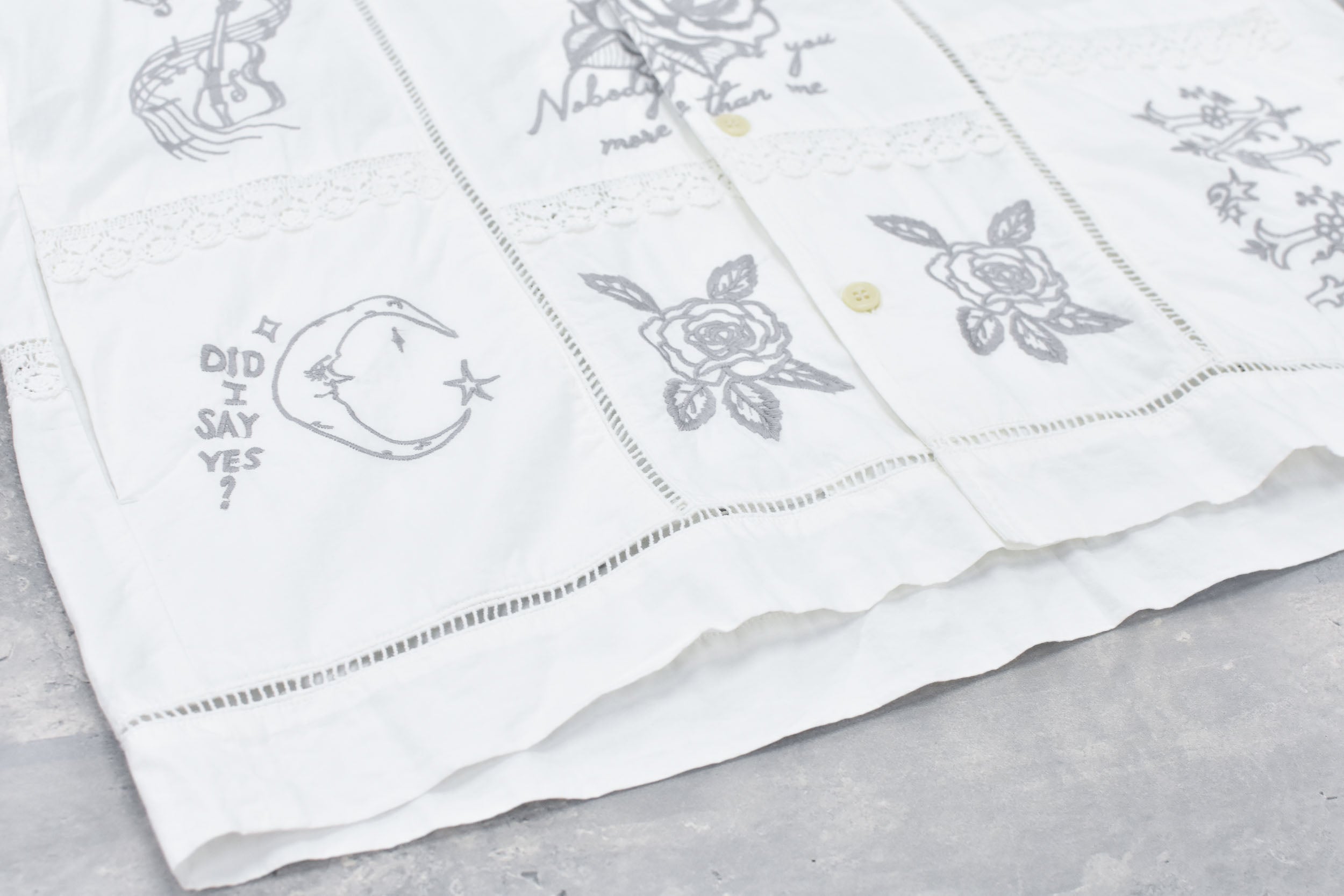 Ladder Race×Embroidery Jacket