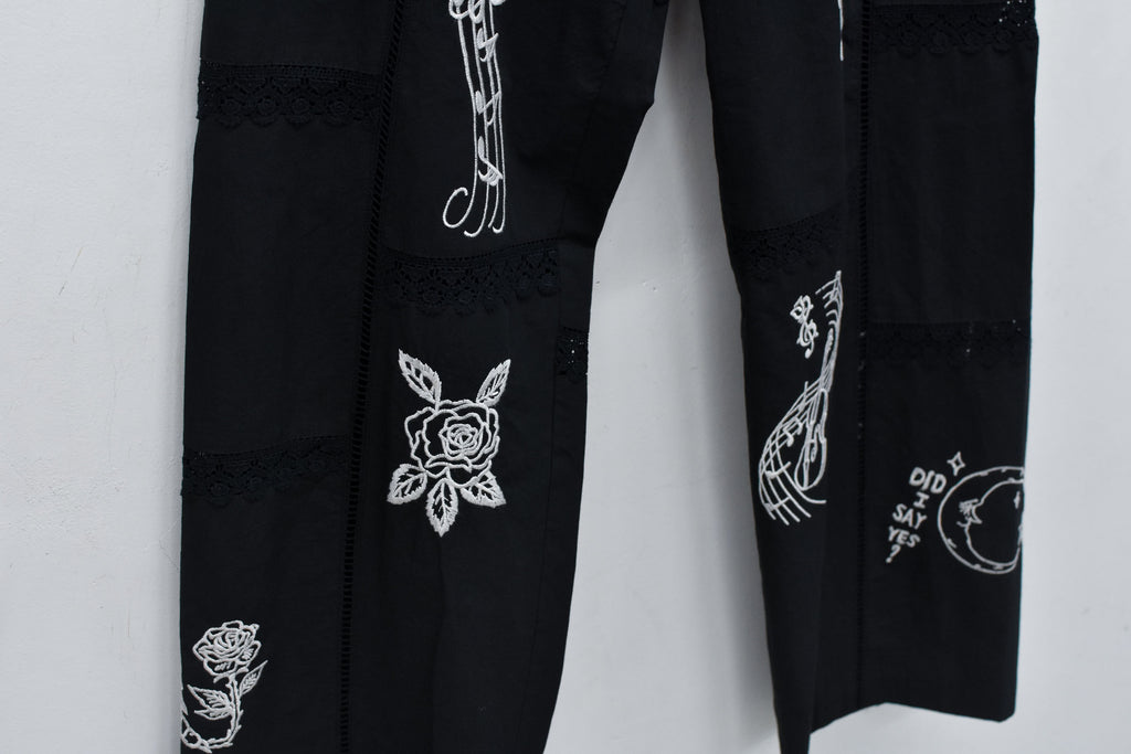 Ladder Race×Embroidery Pants