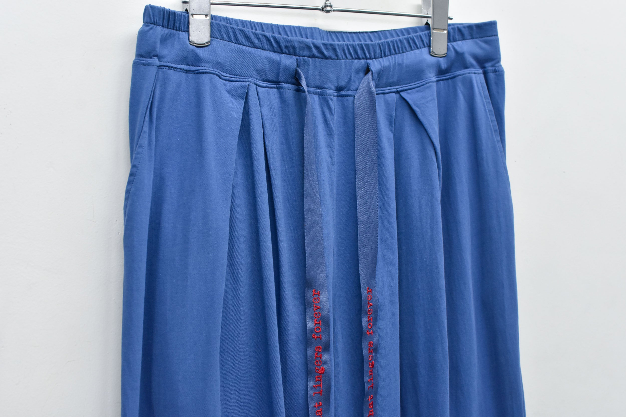 Jersey Tuck Pants / embroidery cord