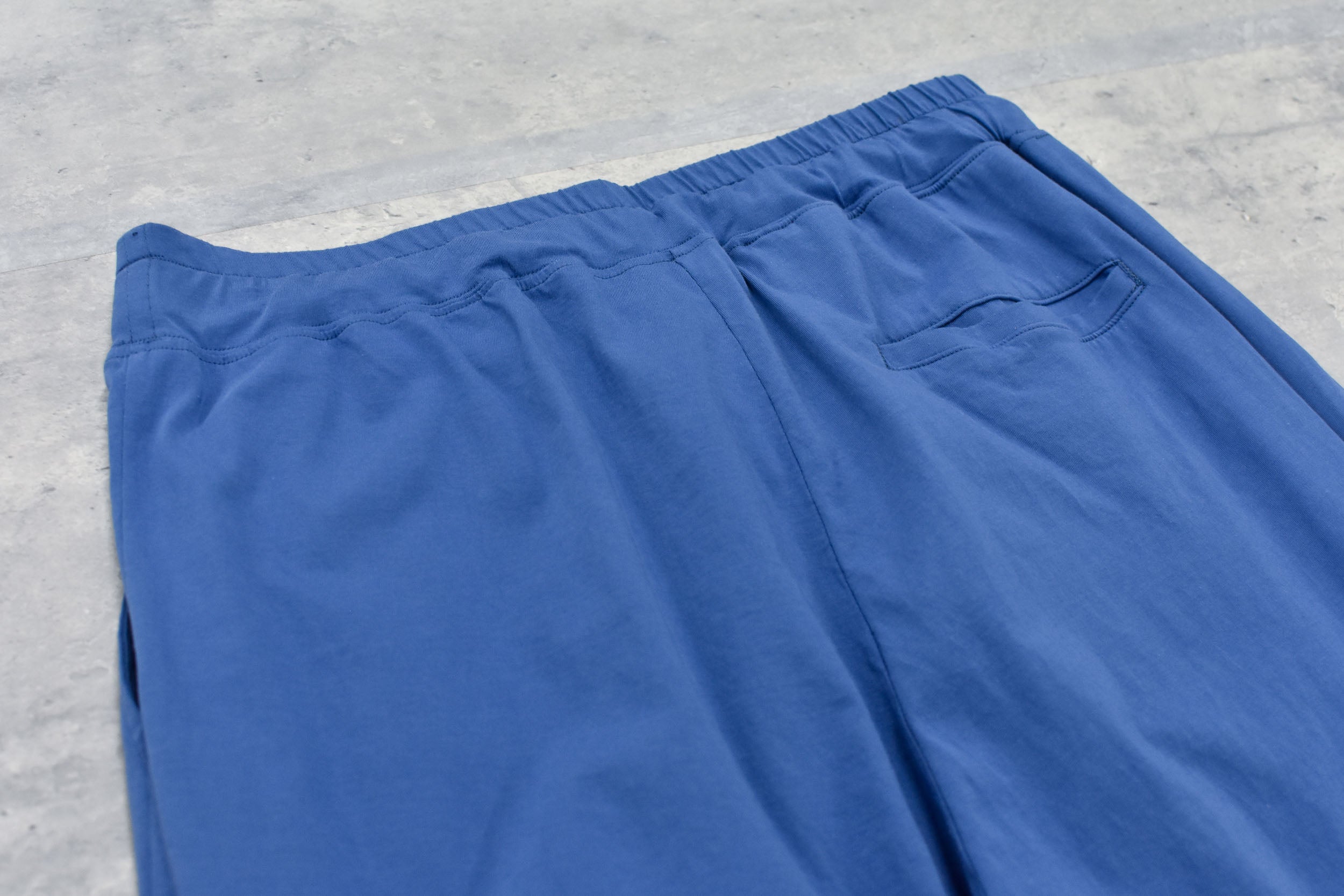 Jersey Tuck Pants / embroidery cord