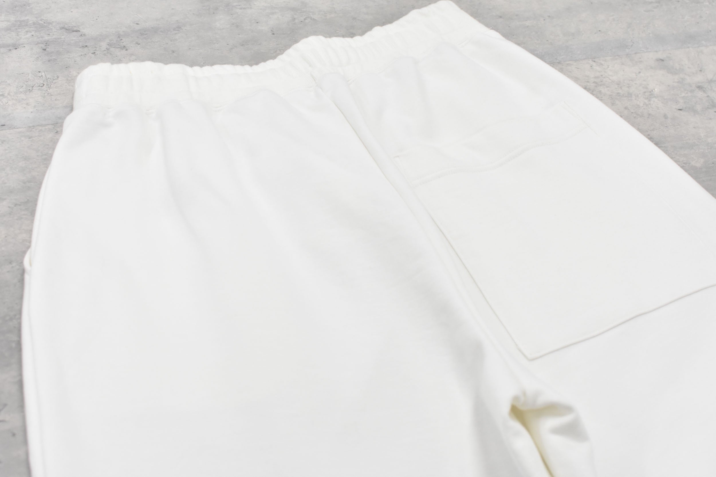 Embroidery Wrinklework Sweatpants /print