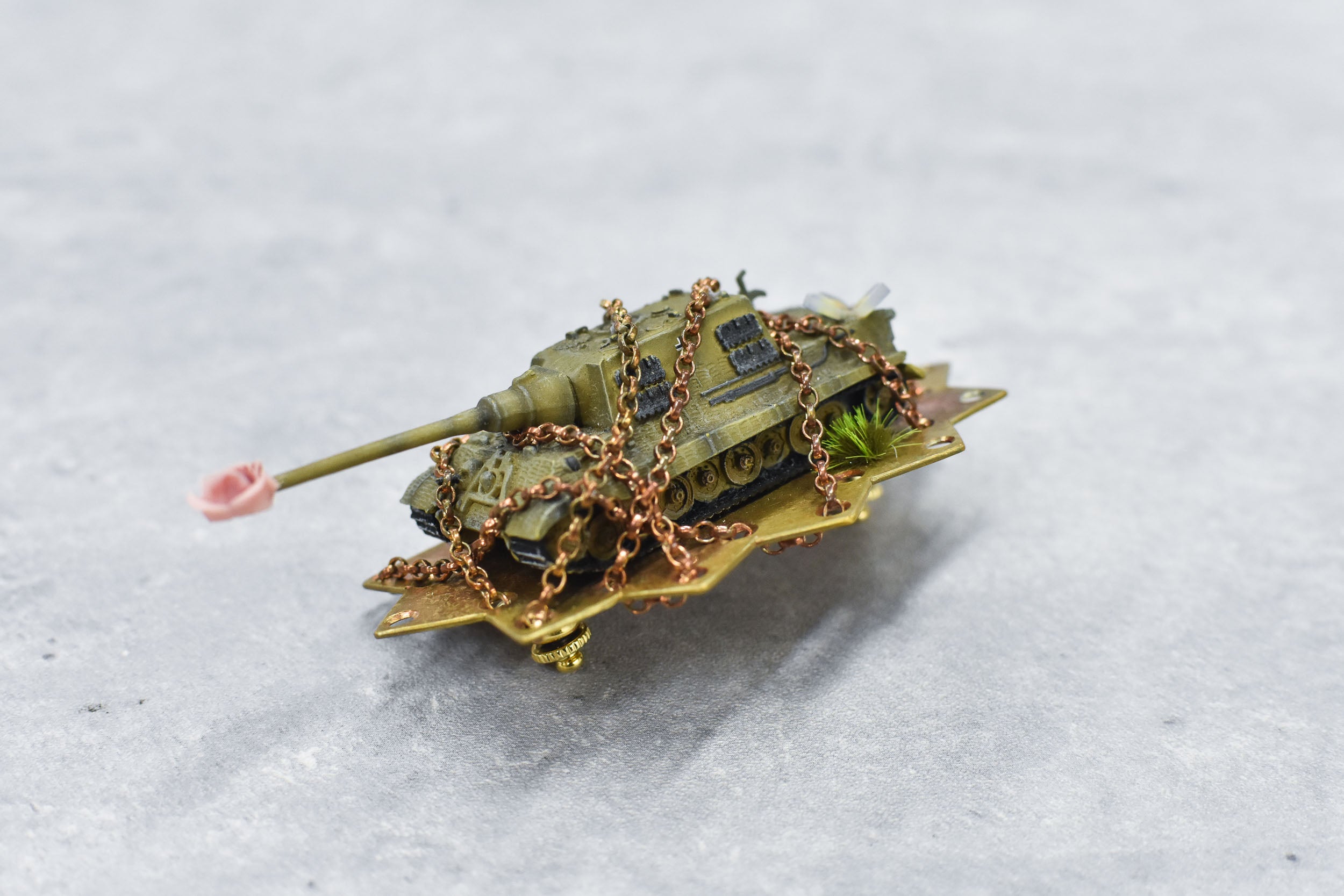TANK Pins
