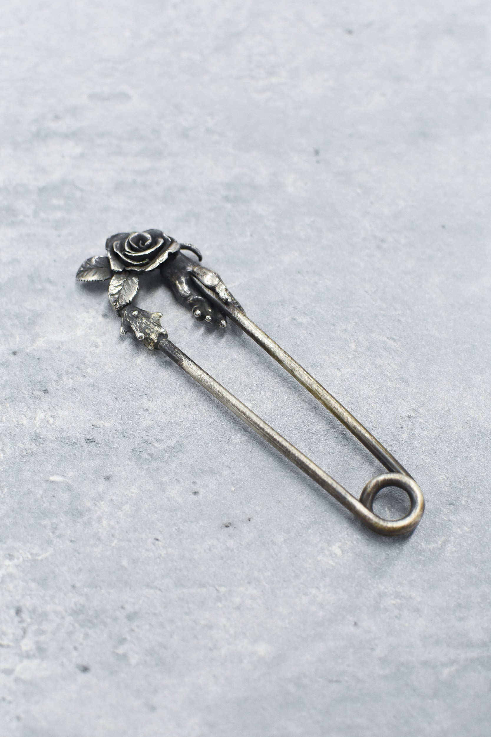 ROSE Pin