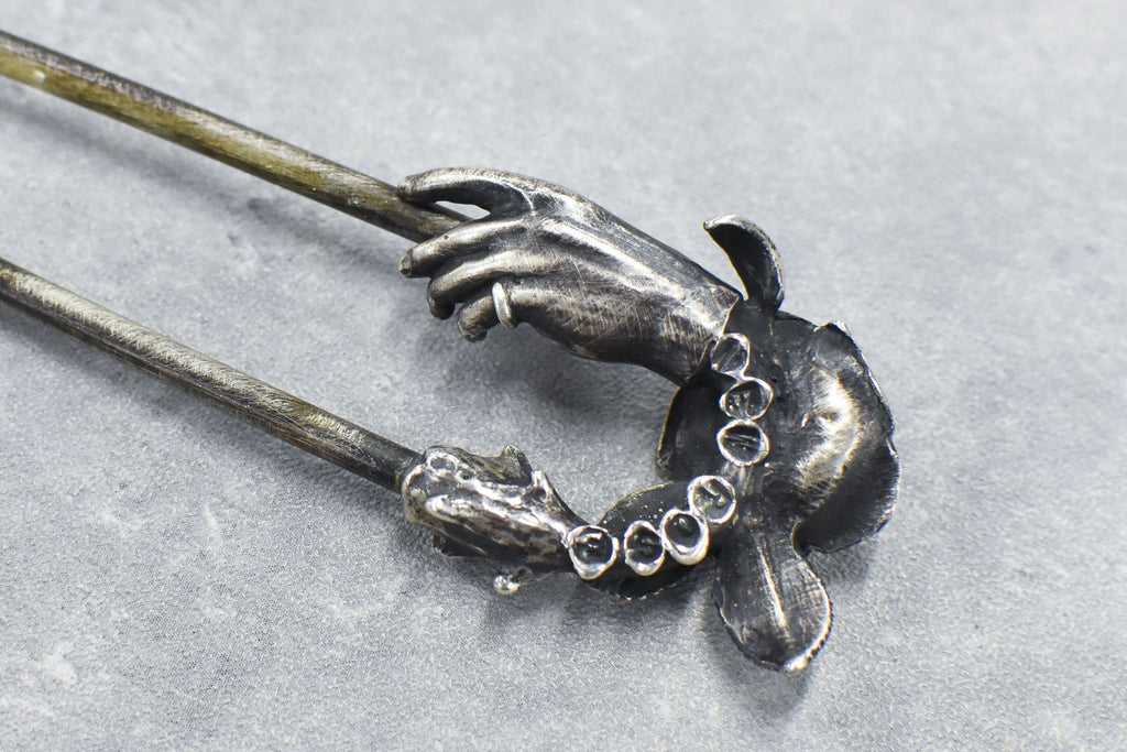 ROSE Pin